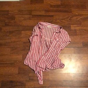 Stripped tie up button down